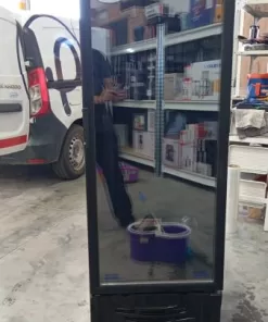 Exhibidora Vertical BRIKET Master 3030 293 litros / Usado