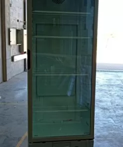 Exhibidora vertical BRIKET Master 5000 501L / Usado