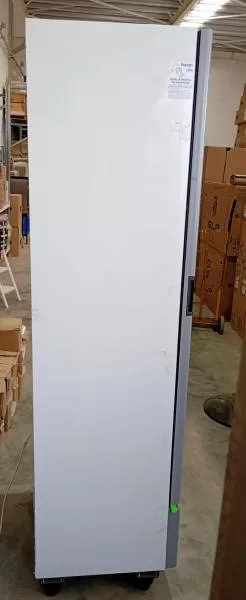 Alternative view of Exhibidora vertical BRIKET master 5000 BC (-4°C) 501L / Usado