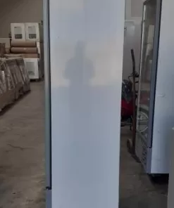 Alternative view of Exhibidora vertical BRIKET Master 5000 501L / Usado