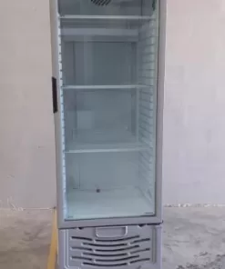 Exhibidora vertical BRIKET Master 4300 417L / Usado